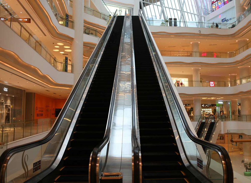 Escalator>